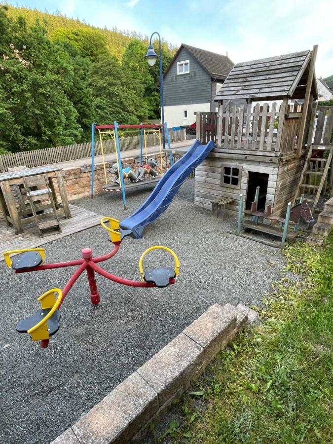 Ferienwohnung Up Willingen-Schwalefeld วิลลิงเงิน ภายนอก รูปภาพ