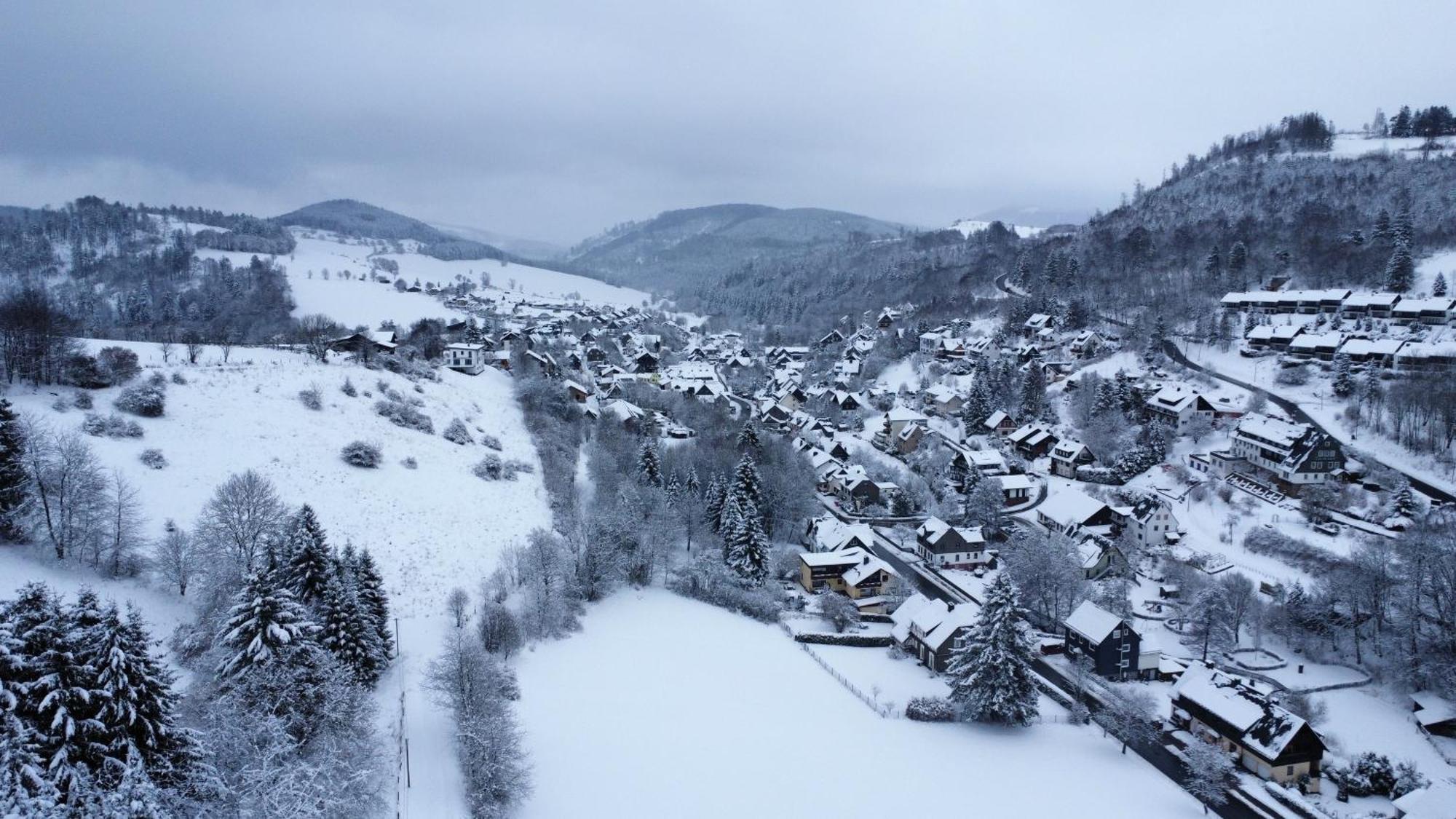 Ferienwohnung Up Willingen-Schwalefeld วิลลิงเงิน ภายนอก รูปภาพ