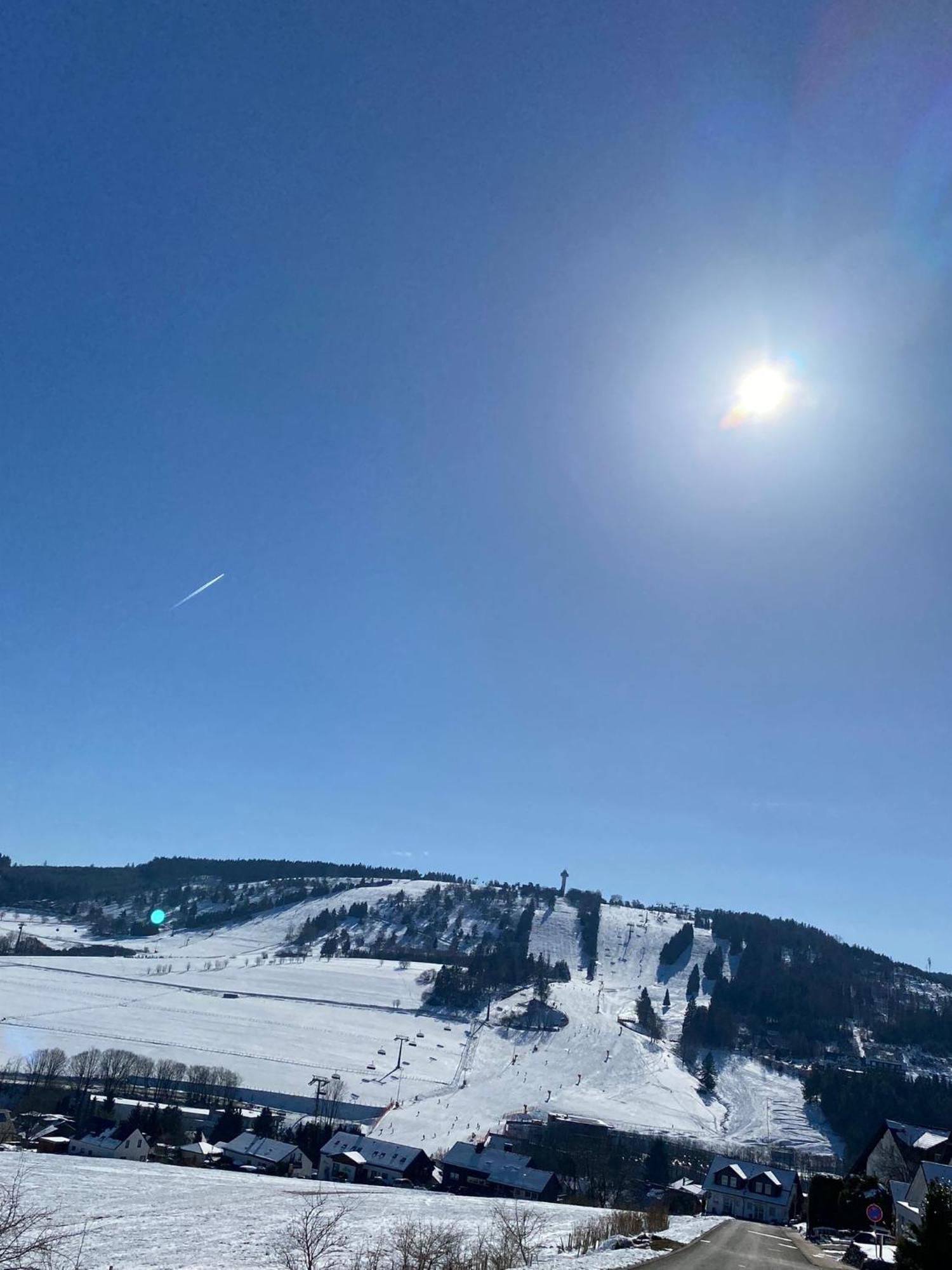 Ferienwohnung Up Willingen-Schwalefeld วิลลิงเงิน ภายนอก รูปภาพ